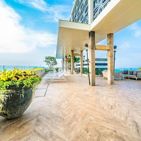 Riviera Jomtien Roomy 1-Bdr Seaview Condo Exterior photo