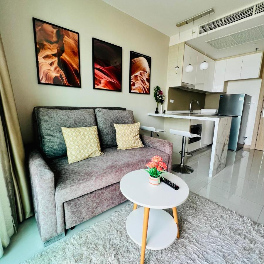 Riviera Jomtien Roomy 1-Bdr Seaview Condo Exterior photo